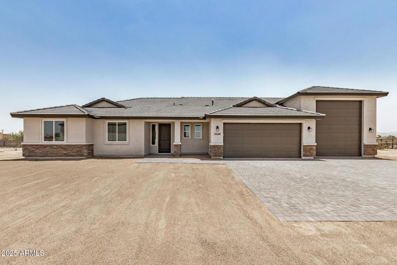 24168 N 196th Ln., Surprise, AZ 85387