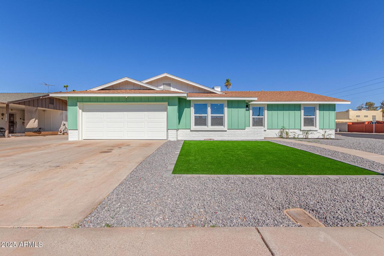 3102 W Desert Cove Ave., Phoenix, AZ 85029