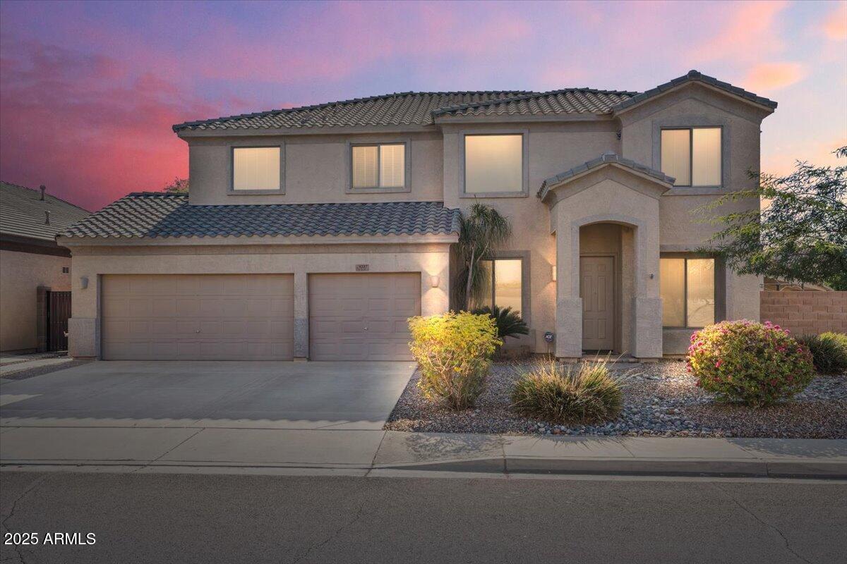 9237 W Alex Ave., Peoria, AZ 85382