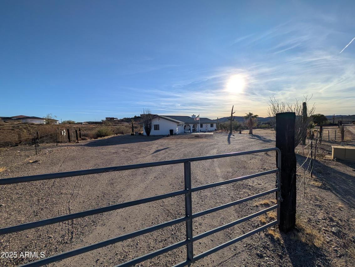 45339 N Us Hwy 60 89, Morristown, AZ 85342