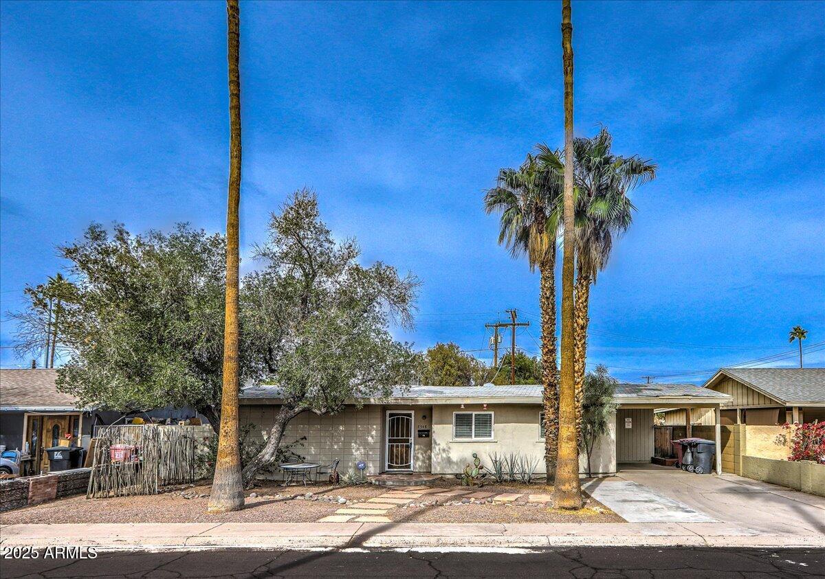 7548 E Minnezona Ave., Scottsdale, AZ 85251
