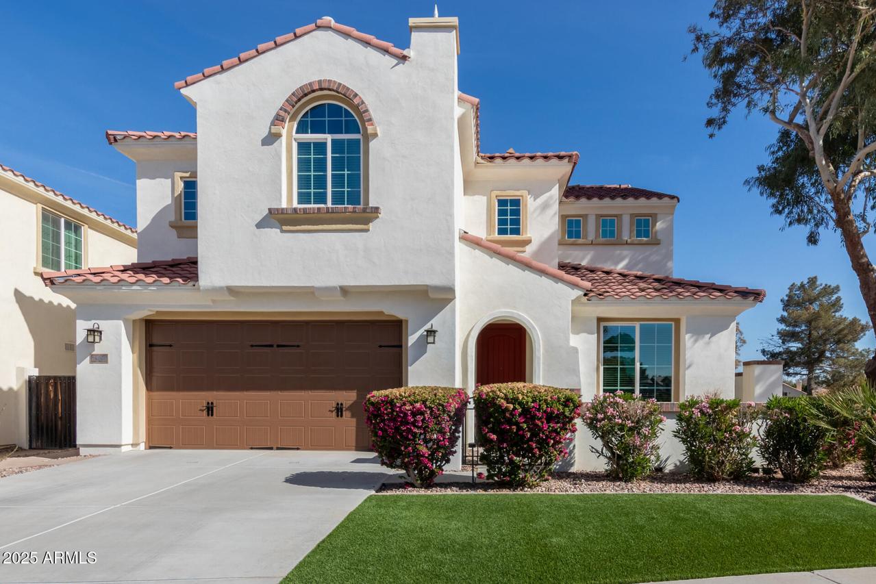 2300 W Sunrise Pl., Chandler, AZ 85248