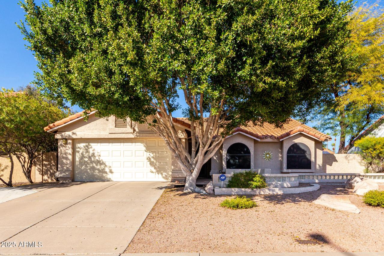 5802 E Fountain St., Mesa, AZ 85205