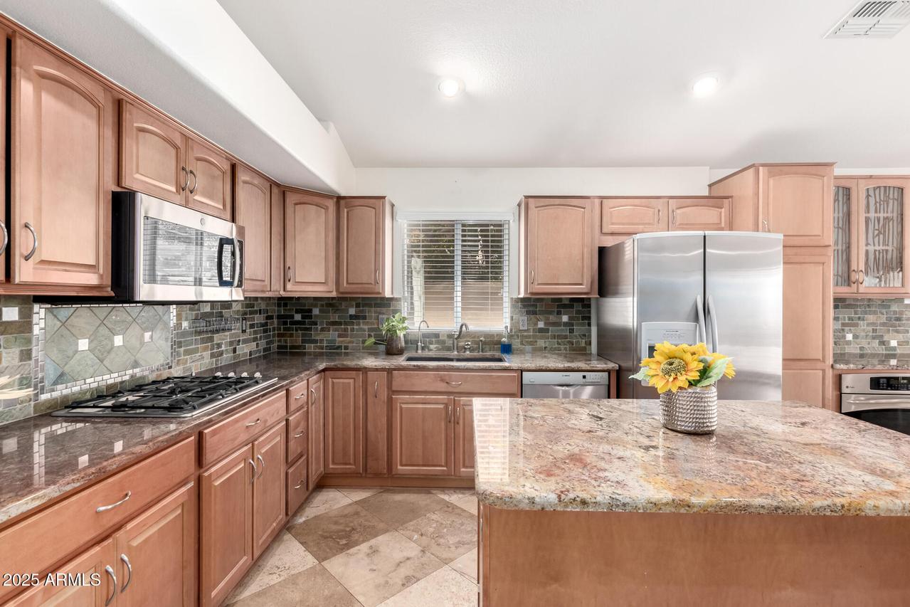 1409 W Maria Ln., Tempe, AZ 85284