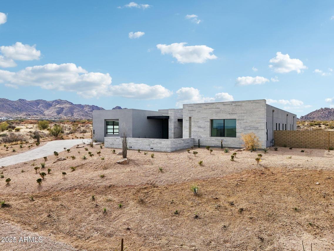 13116 E Desert Holly Dr., Scottsdale, AZ 85255