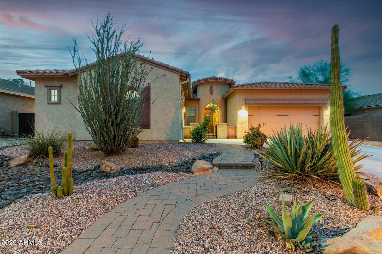 9295 W Quail Track Dr., Peoria, AZ 85383