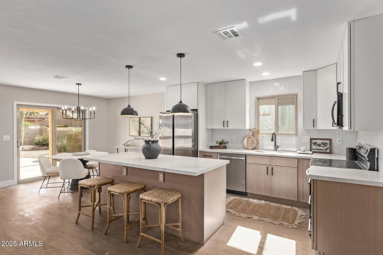 26421 S New Town Dr., Sun Lakes, AZ 85248