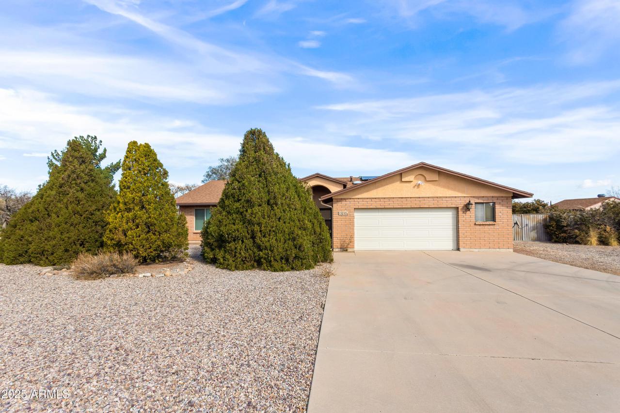 3213 E Navaho St., Sierra Vista, AZ 85650