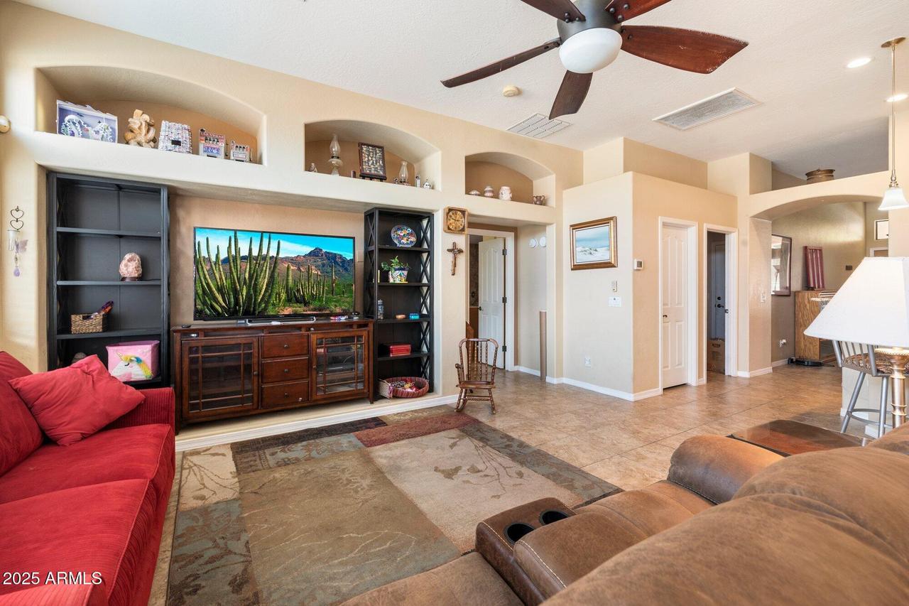 5932 W Poinsettia Dr., Glendale, AZ 85304
