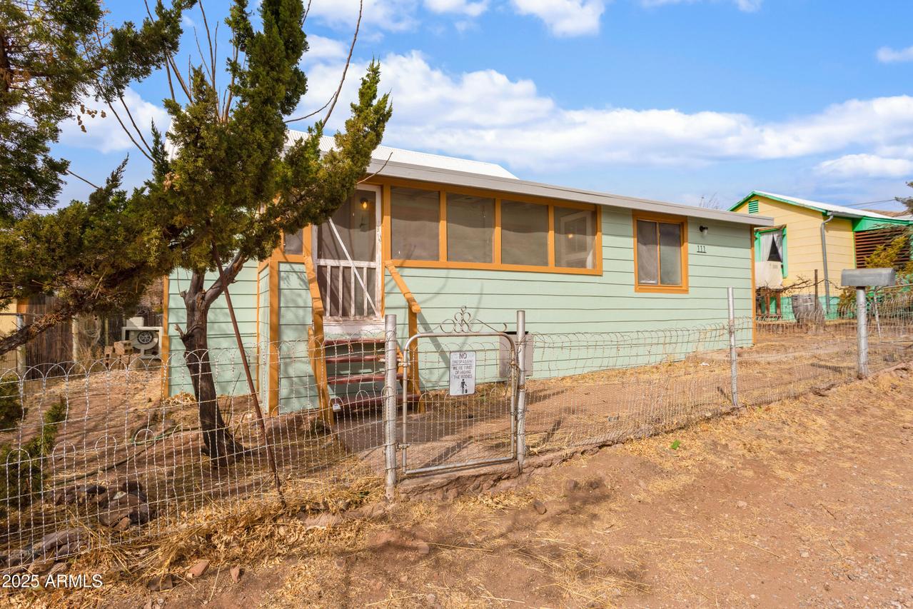 111 B St., Bisbee, AZ 85603