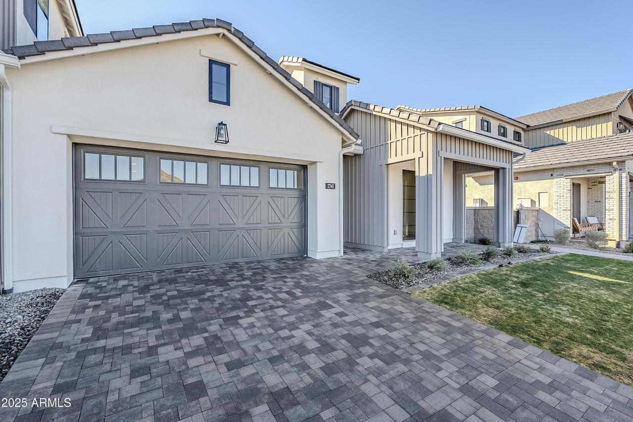 2745 E Longhorn Dr., Gilbert, AZ 85297