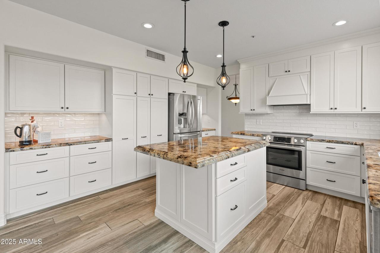 8340 E Rowel Rd., Scottsdale, AZ 85255