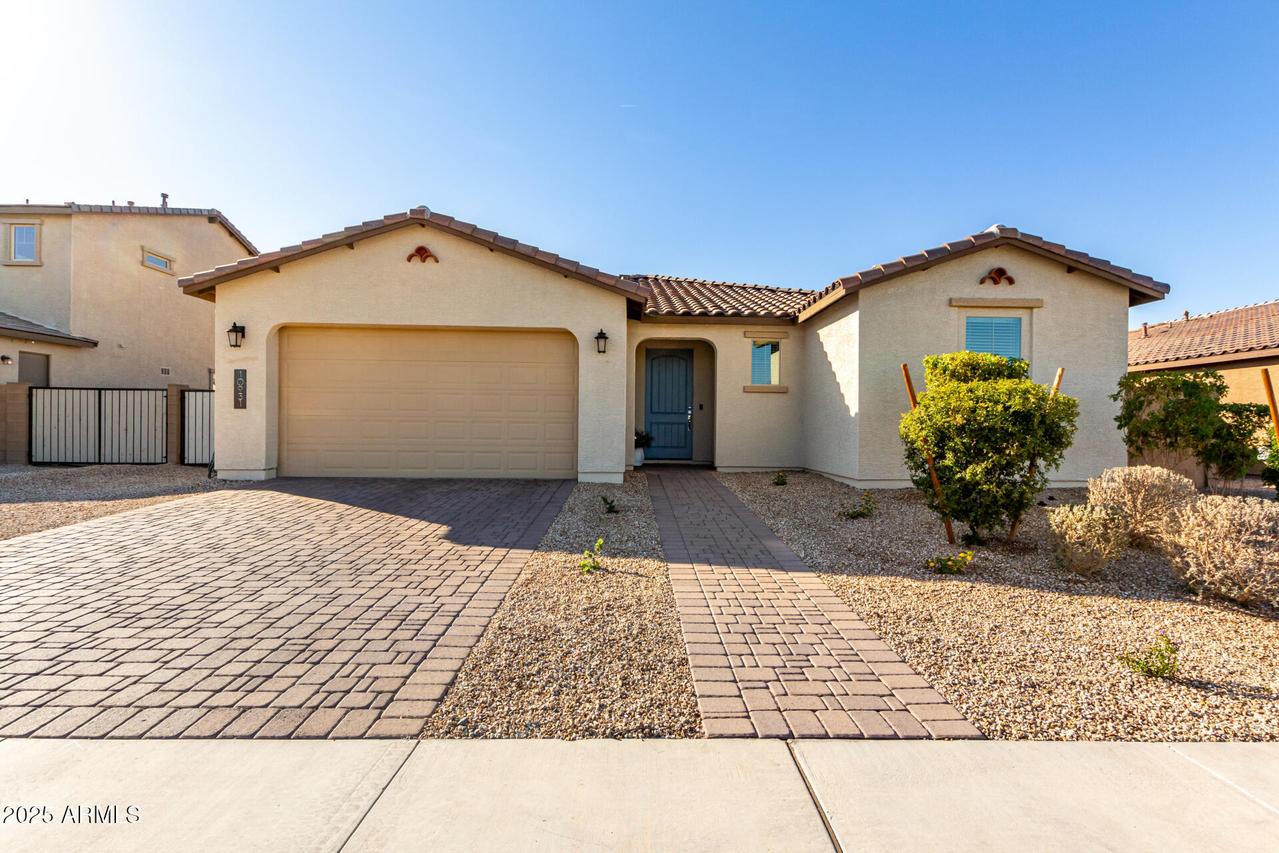 10931 W Bloch Rd., Tolleson, AZ 85353