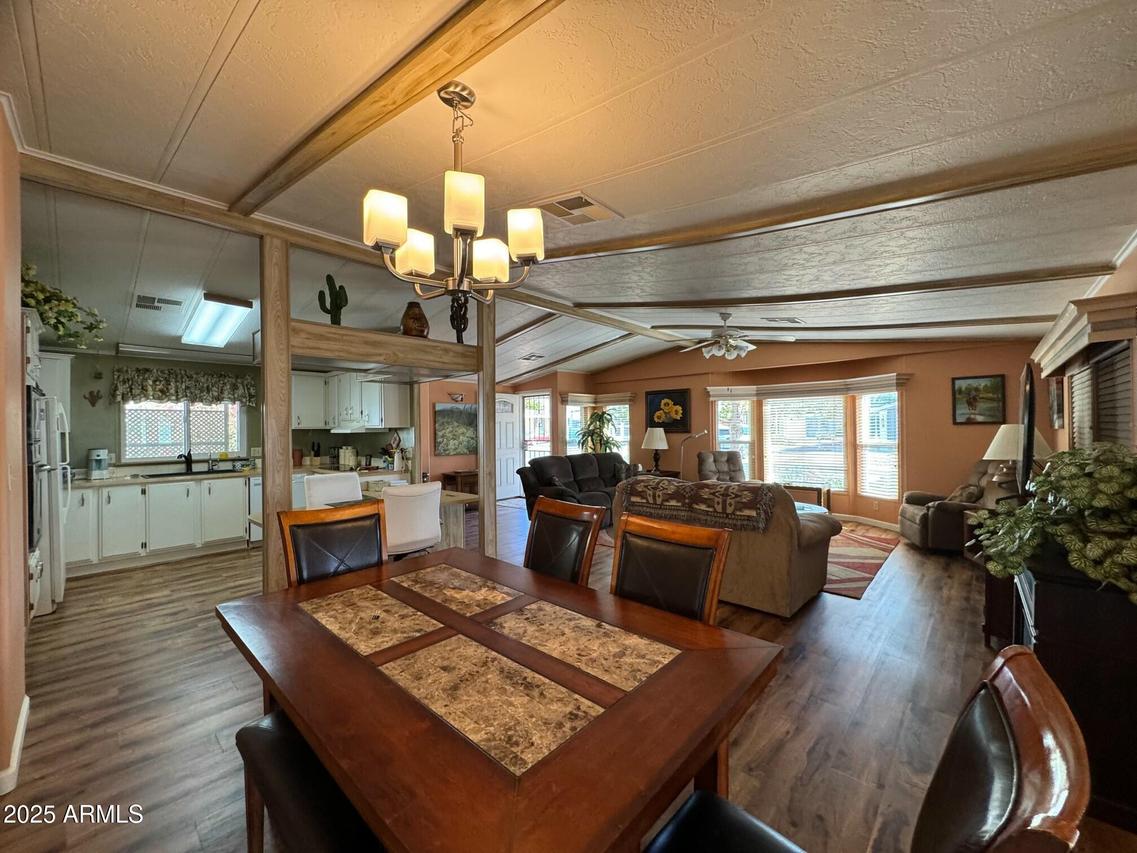 3808 N Illinois Ave., Florence, AZ 85232