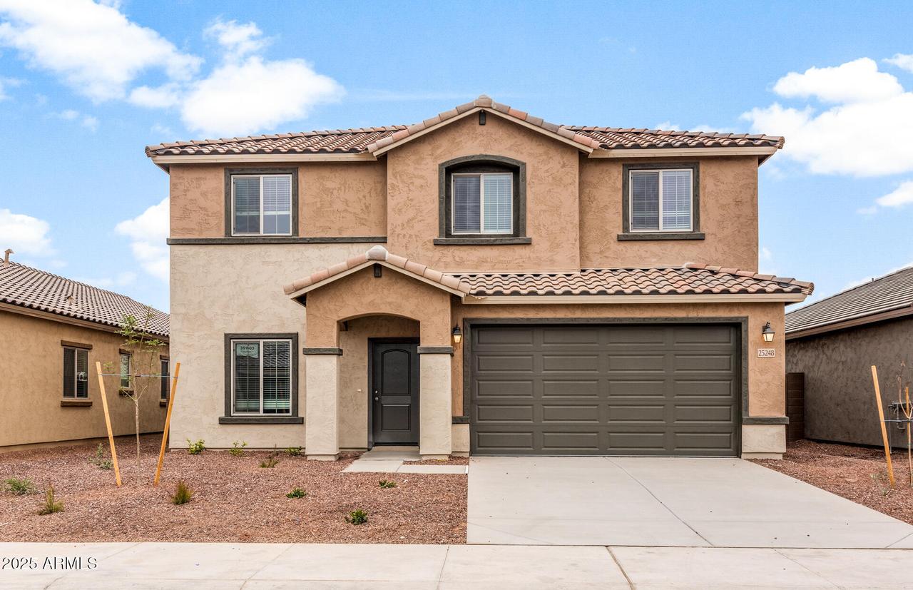 25248 W Chanute Pass, Buckeye, AZ 85326
