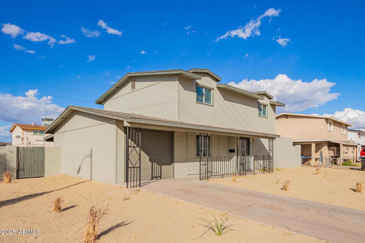 8248 W Whitton Ave., Phoenix, AZ 85033