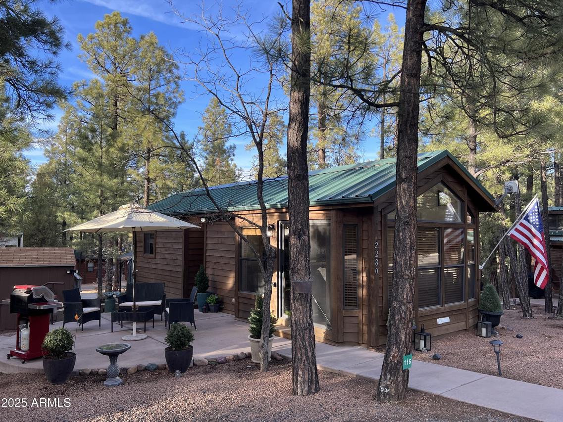 2280 E Elizabeth Ave., Show Low, AZ 85901