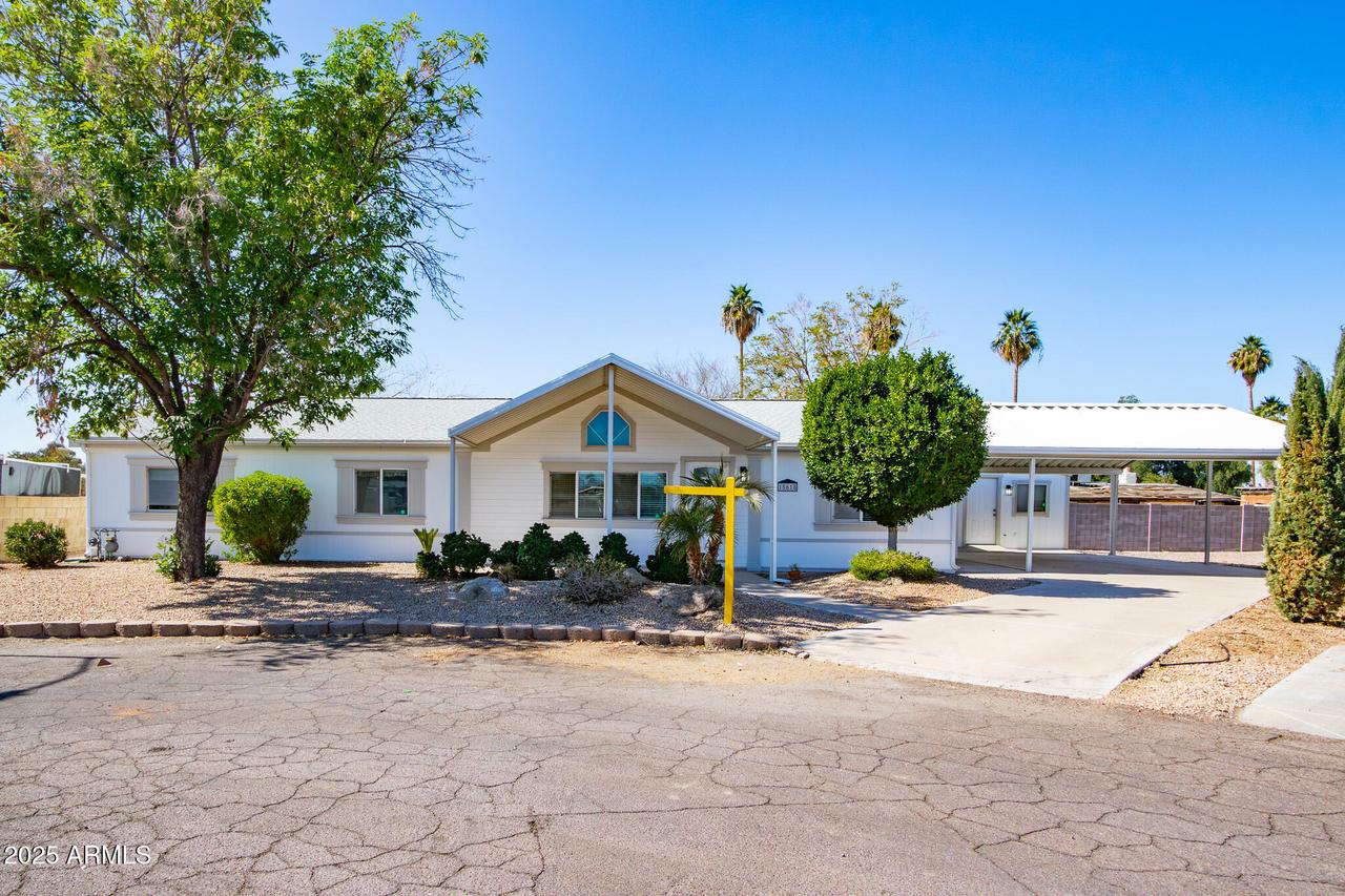15618 N 68th Dr., Peoria, AZ 85382
