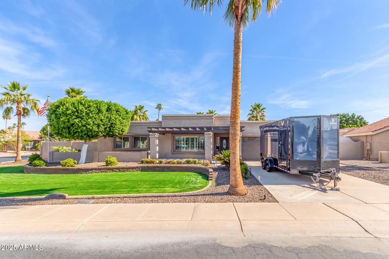 4037 S Taylor Dr., Tempe, AZ 85282