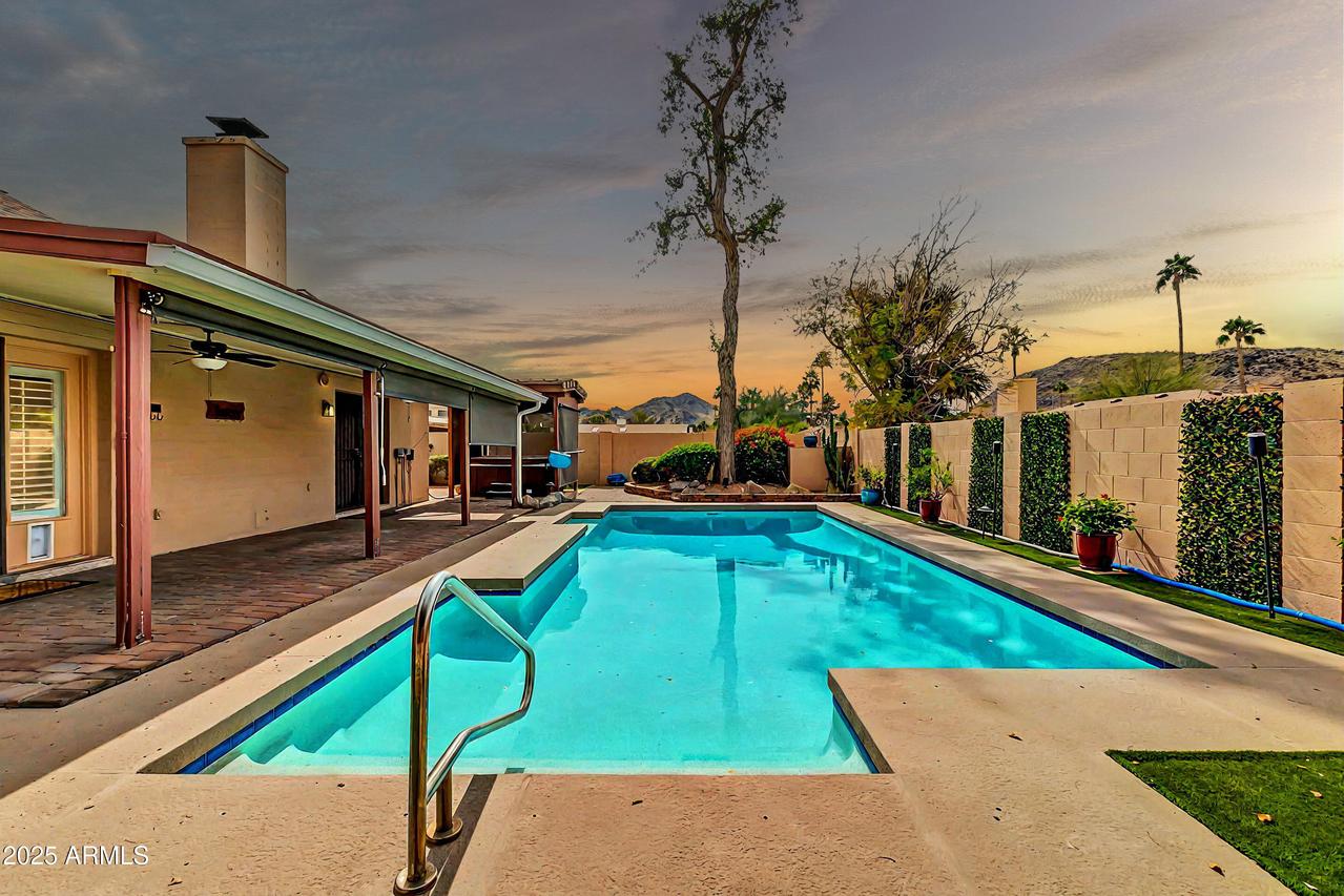 13234 N 2nd St., Phoenix, AZ 85022