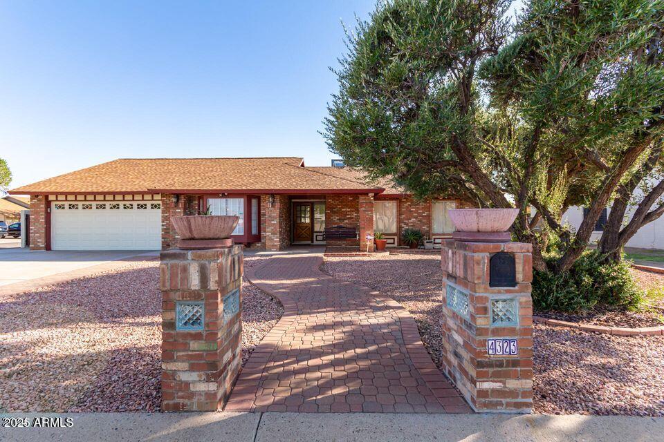 4323 W Villa Theresa Dr., Glendale, AZ 85308