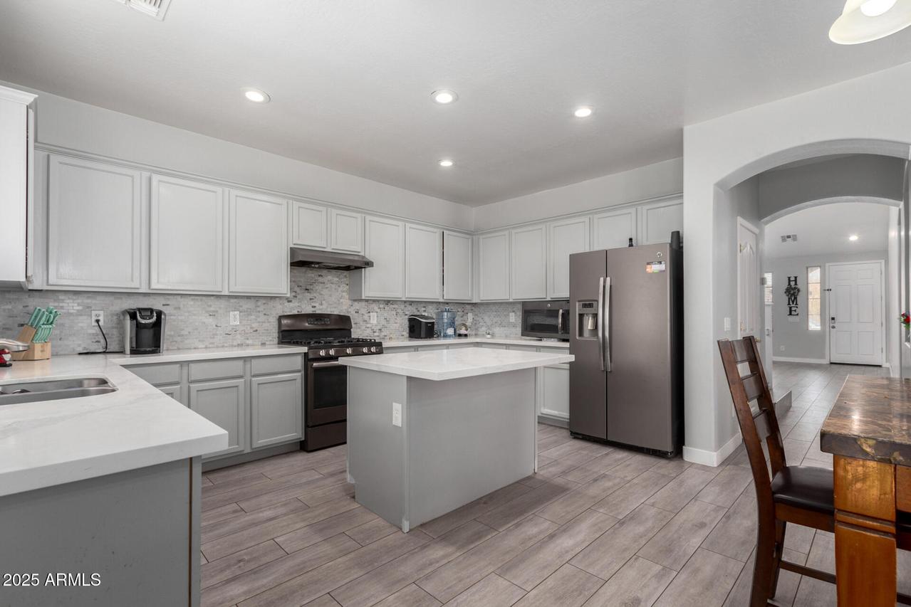 11851 W Alvarado Rd., Avondale, AZ 85392