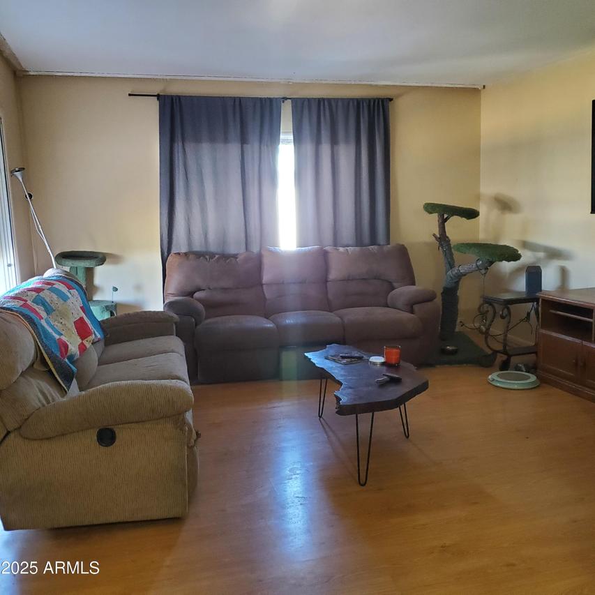 1916 W Morningside Dr. #111, Phoenix, AZ 85023