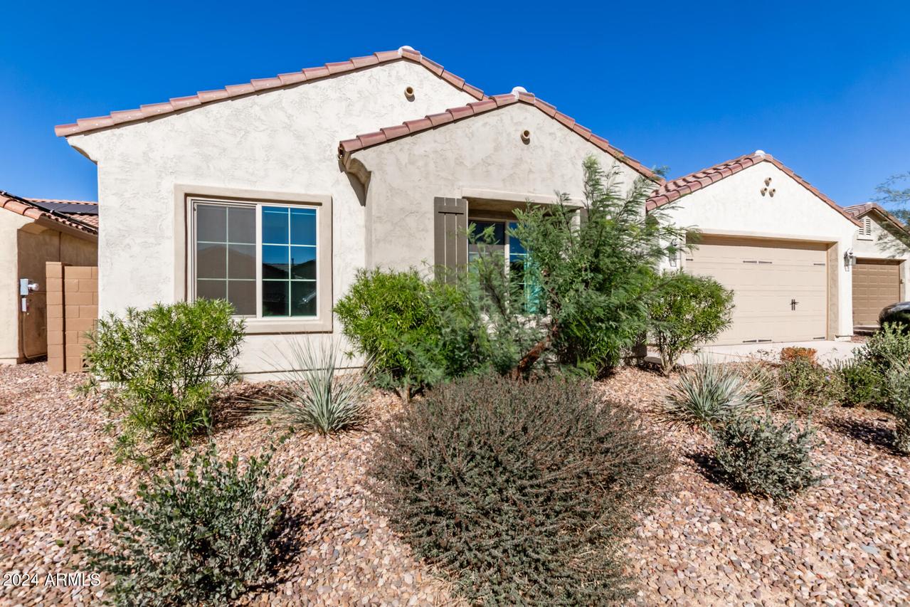 6656 W Springfield Way, Florence, AZ 85132