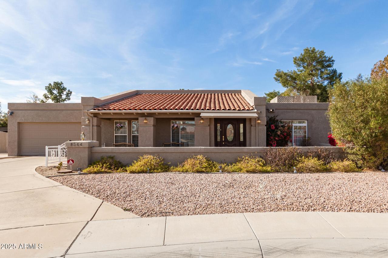 8544 E San Lorenzo Dr., Scottsdale, AZ 85258