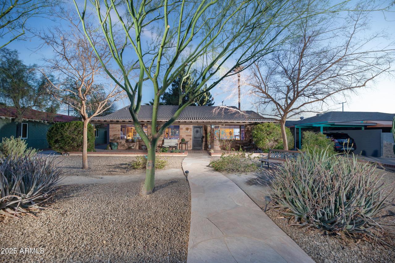1261 E Edgemont Ave., Phoenix, AZ 85006