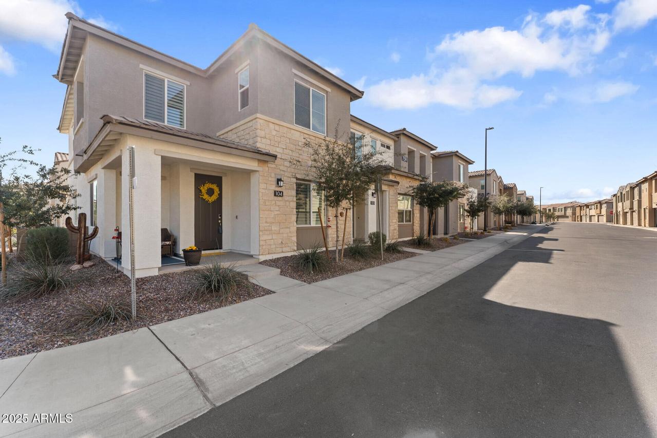 759 E Zesta Ln. #104, Gilbert, AZ 85297