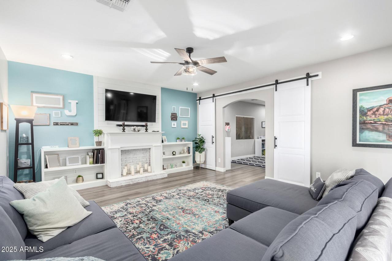 23510 N 25th St., Phoenix, AZ 85024