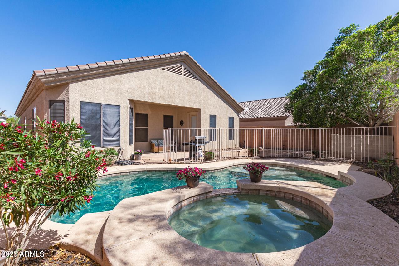 26826 N 66th Ln., Phoenix, AZ 85083
