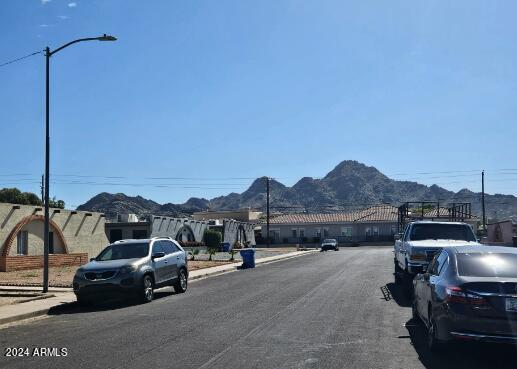 1326 E Vista Ave., Phoenix, AZ 85020