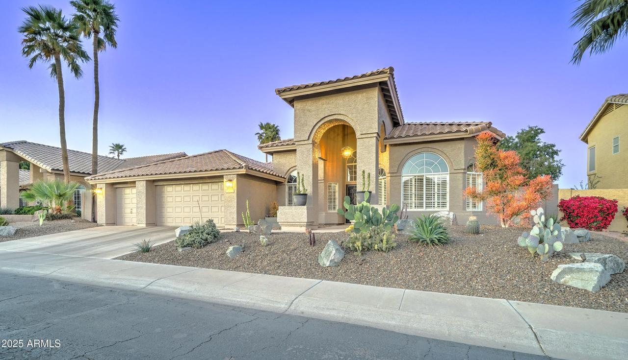 1414 E Amberwood Dr., Phoenix, AZ 85048