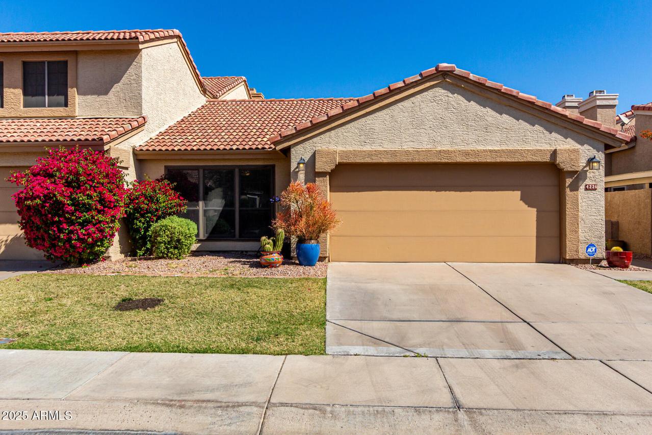 4226 E Jojoba Rd., Phoenix, AZ 85044