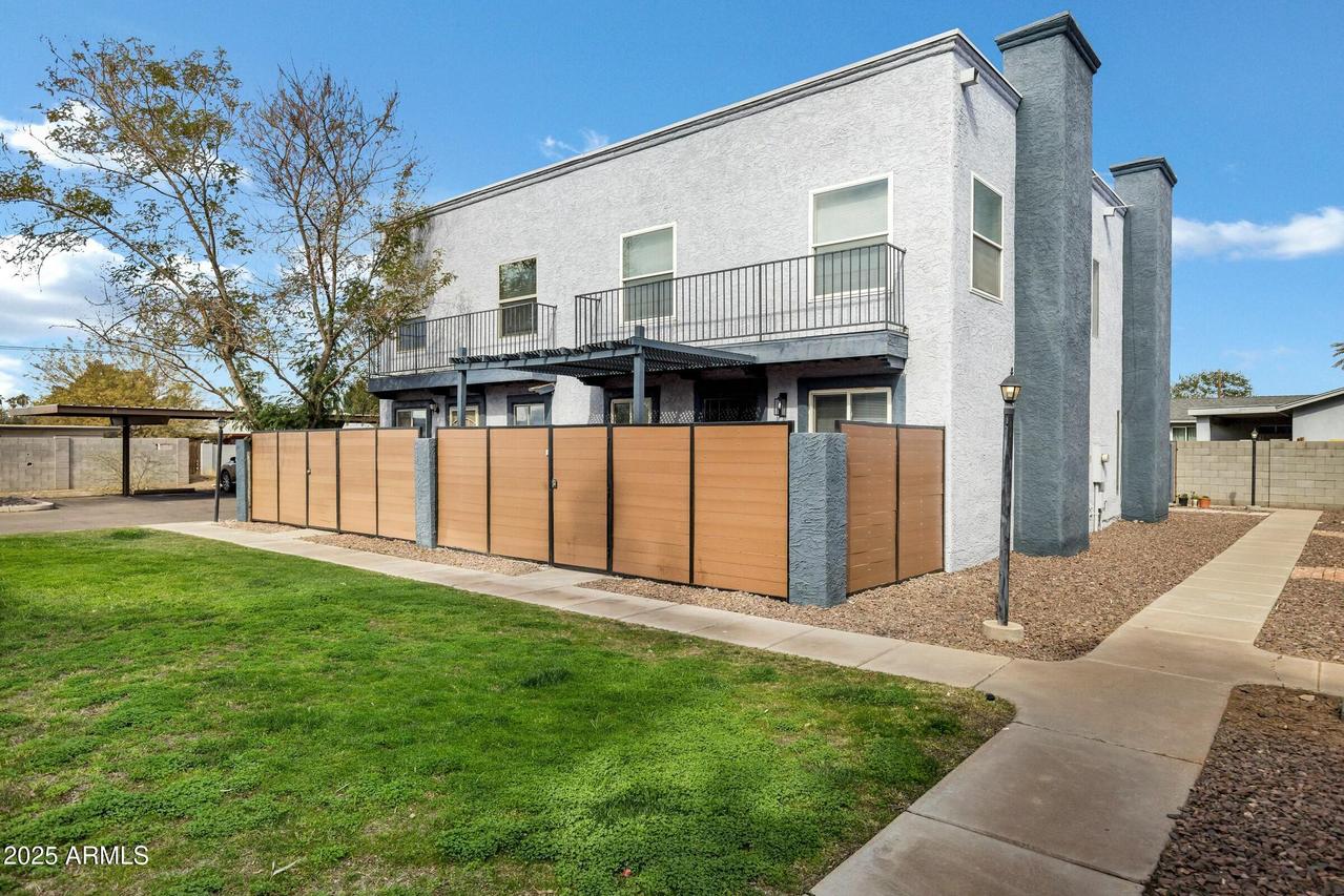 4142 N 11th St. #10, Phoenix, AZ 85014