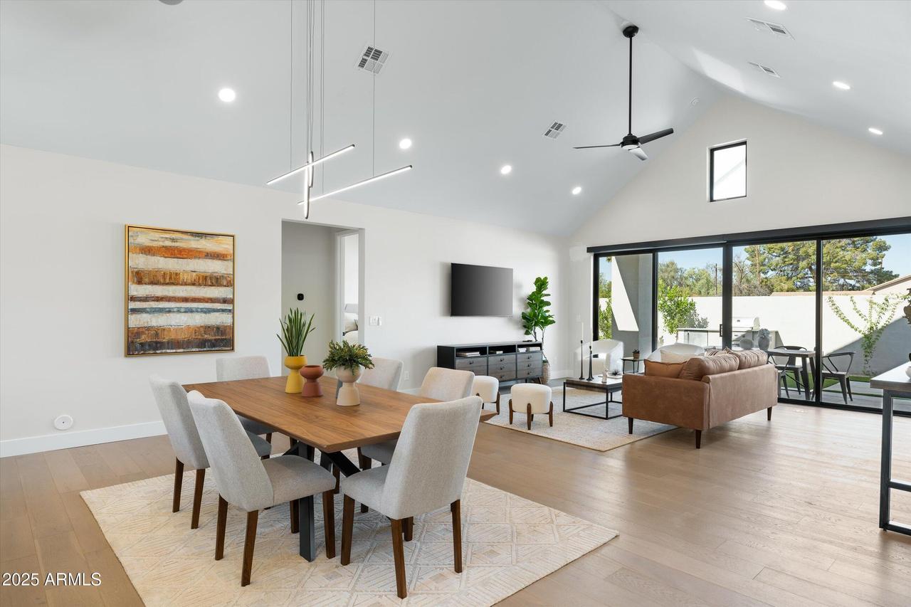 6305 N 10th Dr., Phoenix, AZ 85013