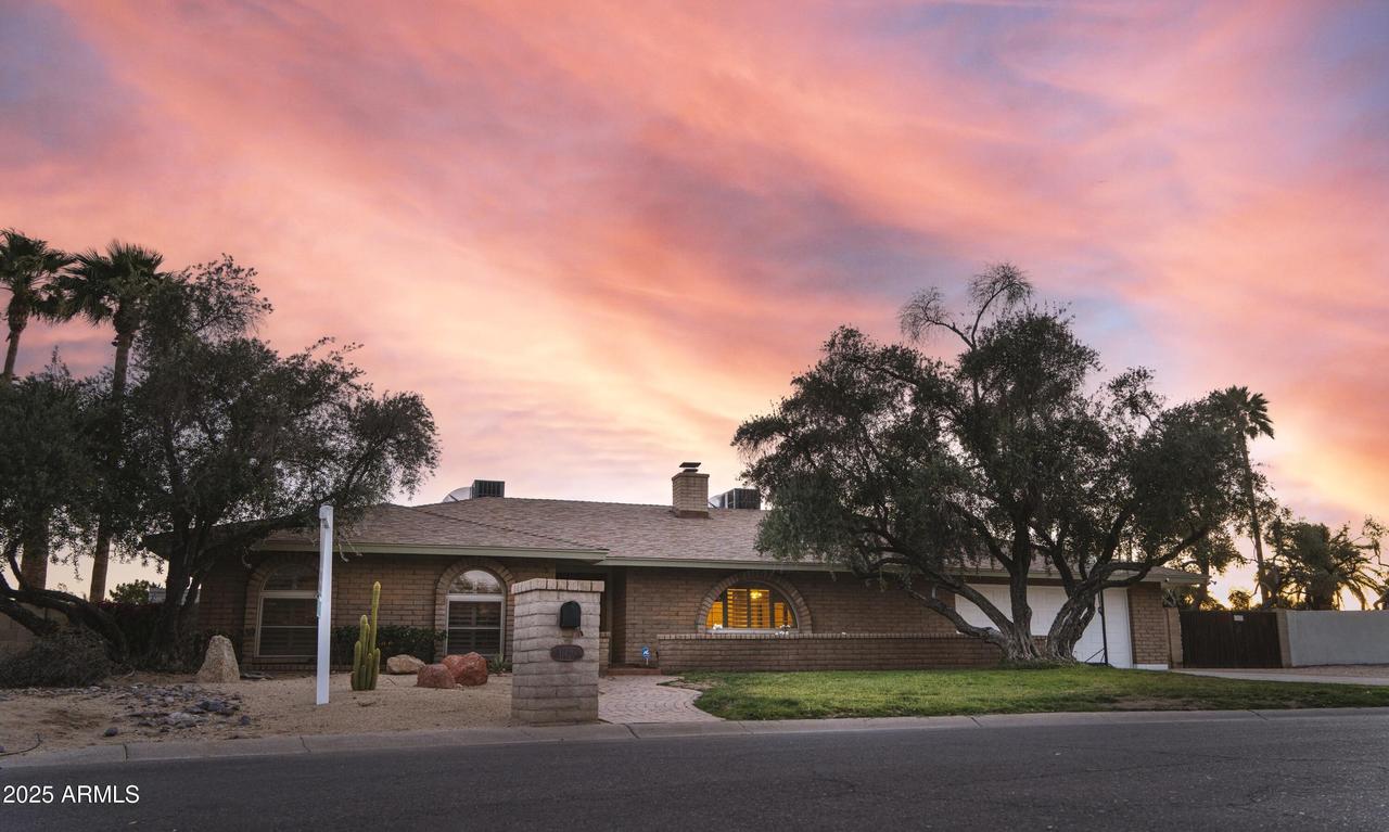 11420 N 50th St., Scottsdale, AZ 85254