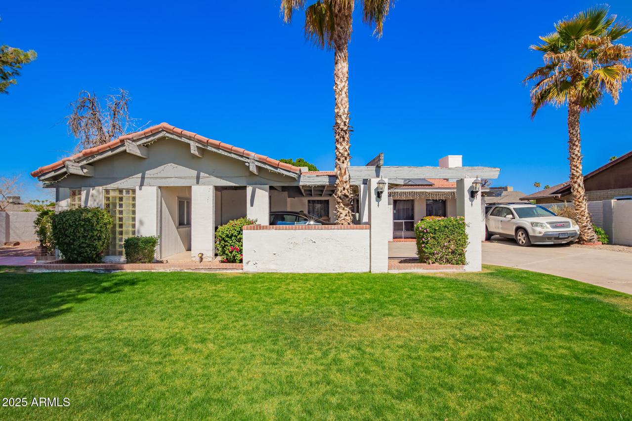 4630 W El Caminito Dr., Glendale, AZ 85302