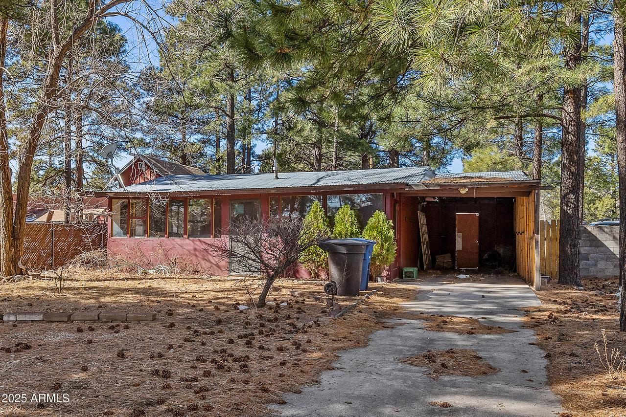 2919 N Center St., Flagstaff, AZ 86001