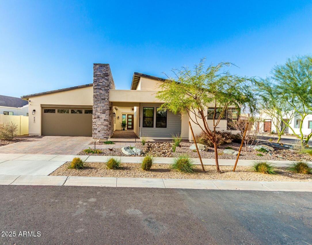 834 E Kachina Tr., Phoenix, AZ 85042