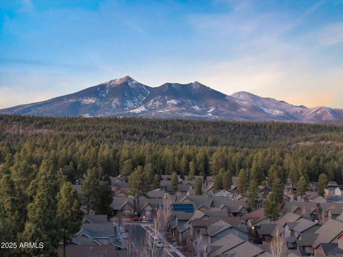 2882 W Presidio Dr., Flagstaff, AZ 86001