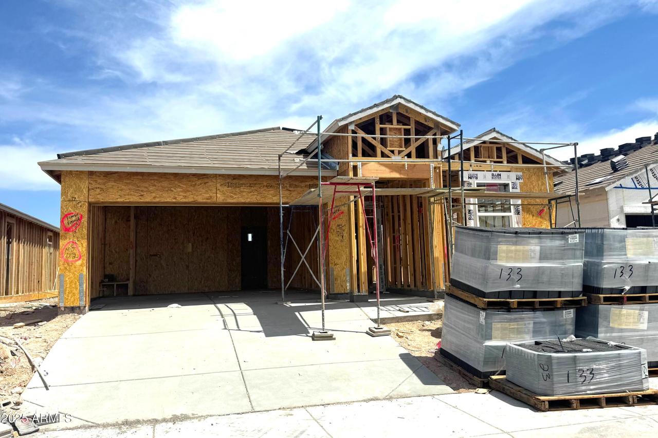 8452 W Clemente Way, Florence, AZ 85132