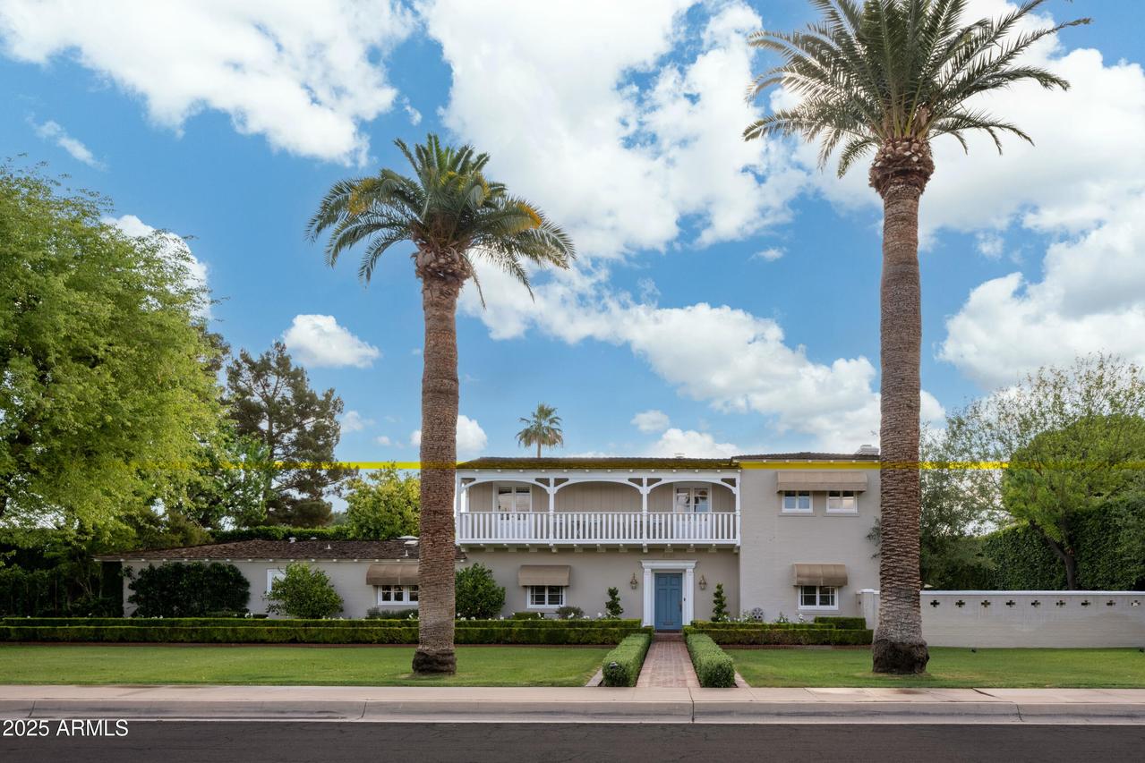 2233 N 9th Ave., Phoenix, AZ 85007