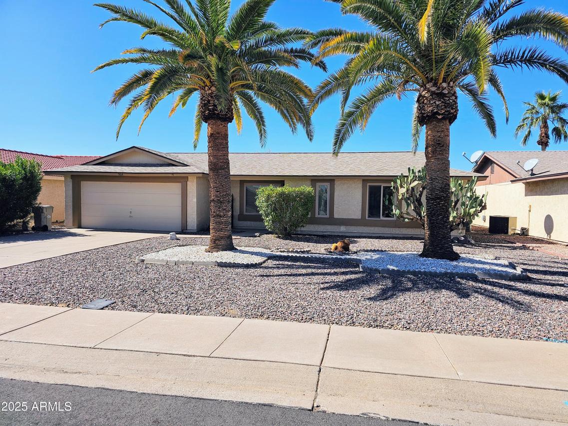 904 Leisure World, Mesa, AZ 85206