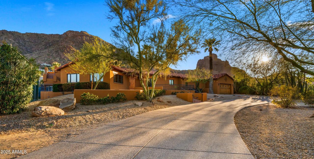 5567 E Mcdonald Dr., Paradise Valley, AZ 85253