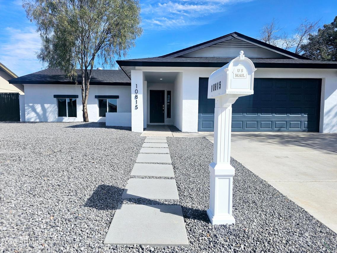 10815 N 65th Ave., Glendale, AZ 85304