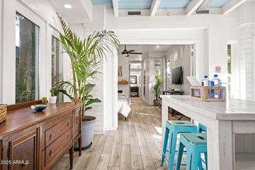 5205 N 8th Pl., Phoenix, AZ 85014