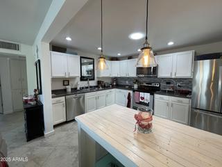 5205 N 8th Pl., Phoenix, AZ 85014